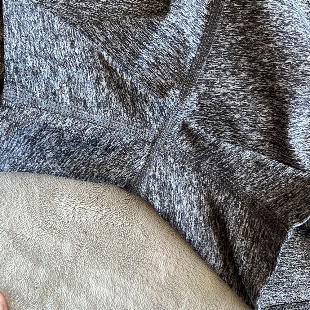 PINK Victoria’s Secret High Rise Athletic Shorts - Picture 5 of 9